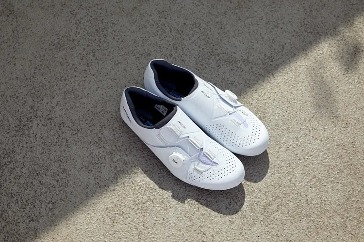Shimano SH-RC300 Clipless Cycling Road Shoes